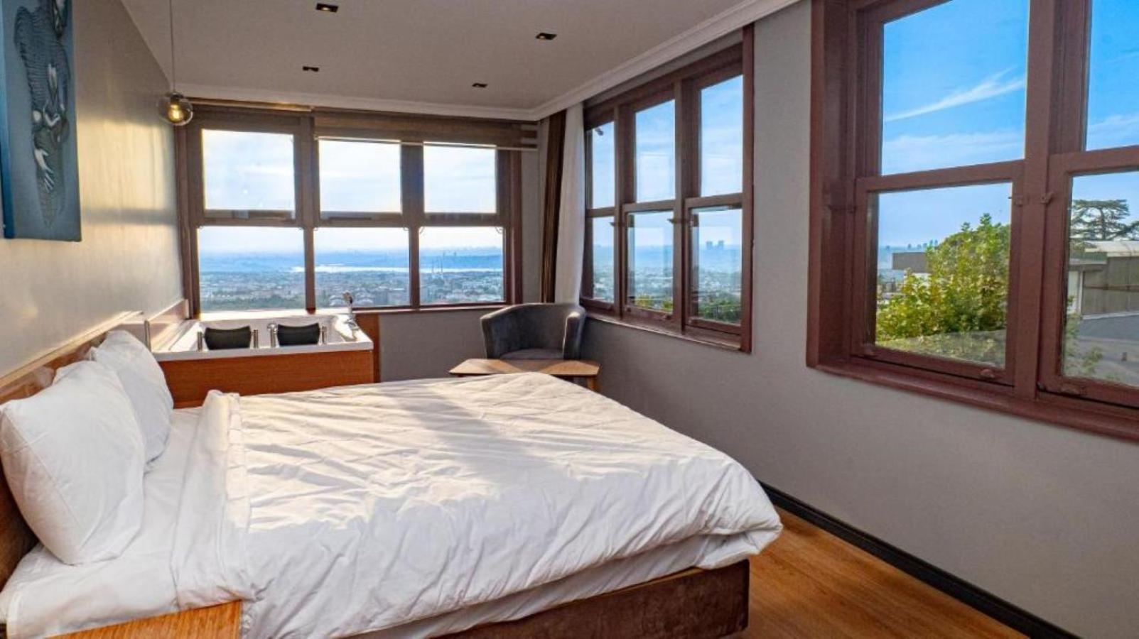 Hotel Elite Marmara Bosphorus Camlica 3*